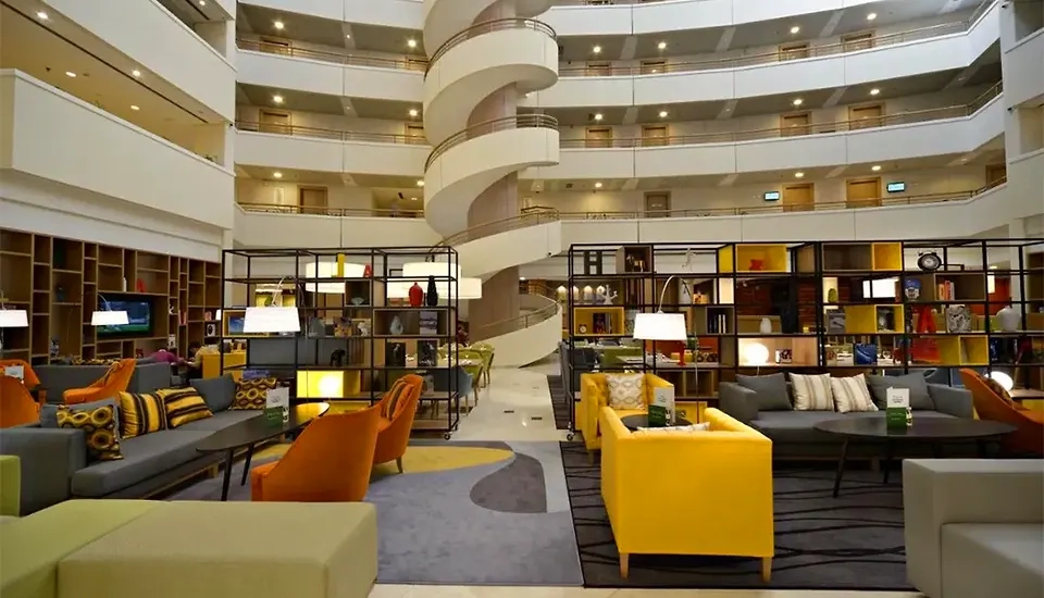 هتل هالیدی این مسکو سلیگرسکایا